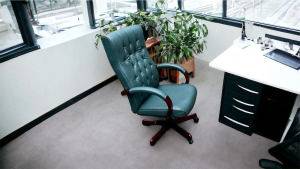 Chesterfield Admiral Büro Leder Stuhl in Englisch Grün
